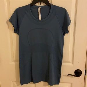 Lululemon Swiftly Tech Short Sleeve Shirt